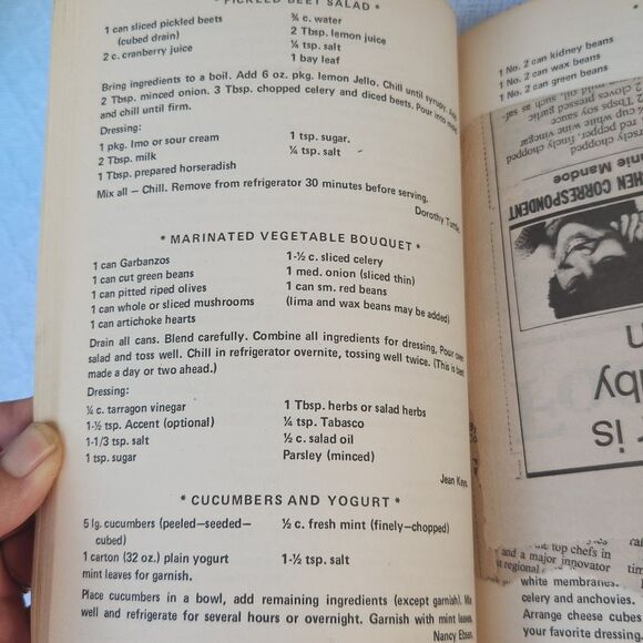 We the Women of Hawaii Cookbook 1986 - Picture 5 of 9